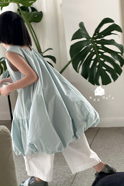 上衣 - 藍泡泡裙