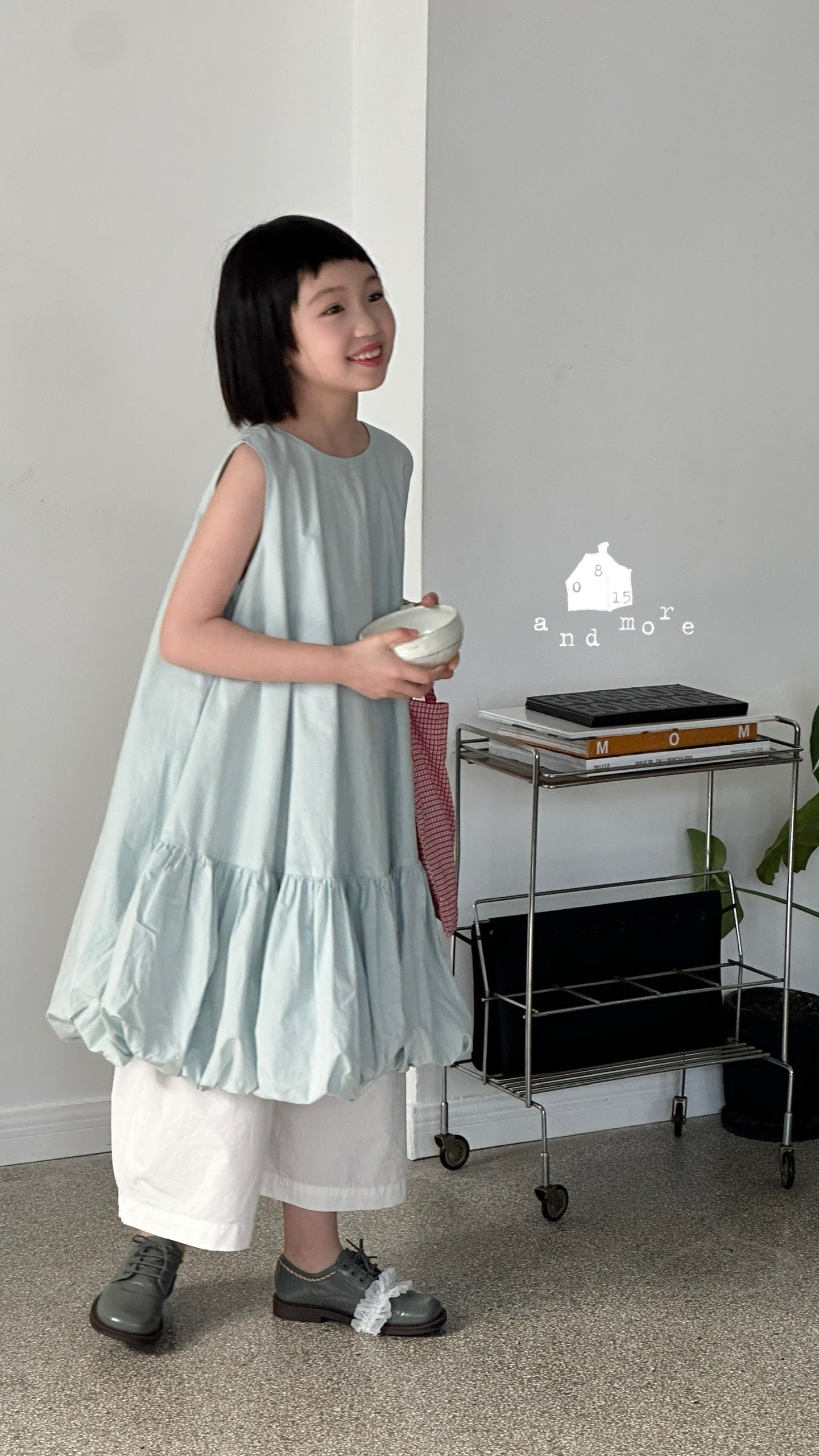 上衣 - 藍泡泡裙